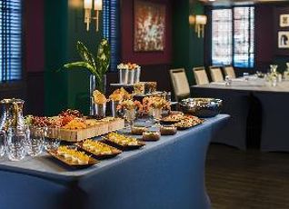 キンプトン カーライル ホテル デュポン サークルの宿泊予約 料金比較 フォートラベル Kimpton Carlyle Hotel Dupont Circle ワシントンｄ ｃ