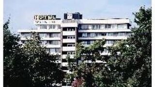 ガーデン ホテル クレフェルト