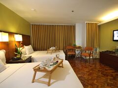 コンフィ イン マニラ - カラウ 写真