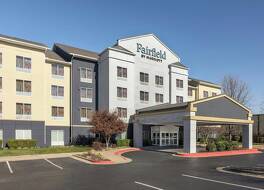 フェアフィールド イン & スイーツ バイ マリオット スプリングデール 写真