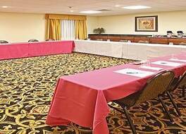 ホリデイイン エクスプレス ホテル & スイーツ クラークスビル by IHG 写真