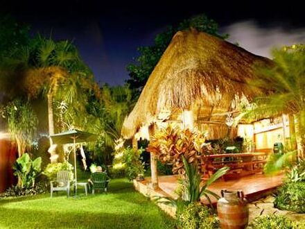 ホテル ルナタ 5th アベニュー 写真