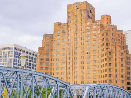 ブロードウェイ マンションズ ホテル 写真