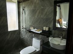 ブラックシップサパ 写真