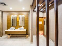 ホテル シャンティ パレス 写真