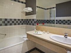 アバ ウスカルドゥナ 写真