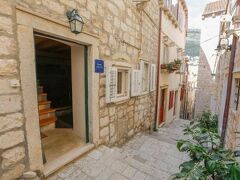 Apartment Sorta 写真