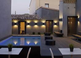 オテル ド ロクトロワ 写真