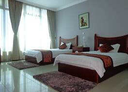 ヘルザー イン 写真