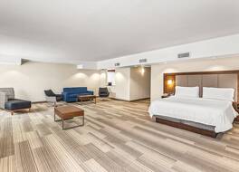 ホリデイ イン エクスプレス & スイーツ タコマ by IHG 写真