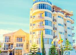 ミラクル ホテル