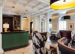 ザ ウィローズ ホテル 写真