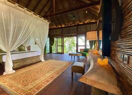 モロ マ ドト 写真