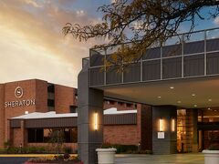 Sheraton Grand Rapids Airport Hotel 写真