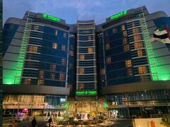 ホリデイ イン アブダビ バイ IHG 写真