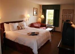 クオリティ イン & スイーツ サーシー I-67 写真