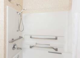 ラマダ バイ ウィンダム セラーズバーグ / ルイビル ノース 写真