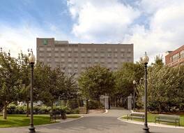 エンバシー スイーツ バイ ヒルトン ボストン アット ローガン エアポート 写真