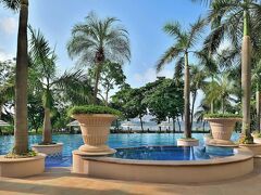 ザ ウェスティン ムンバイ ポワイ レイク 写真