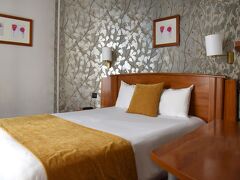 ティモテル オペラ マドレーヌ 写真