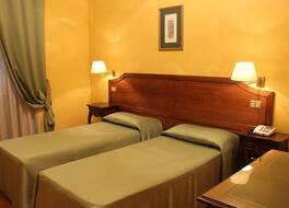 ホテル フィオーリ 写真