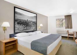 スーパー 8 バイ ウィンダム カスター / クレイジー ホース エリア 写真