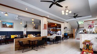 カタ サン ビーチ ホテル