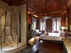 ブラサリ ヘリテージ ルアンプラバーン 写真