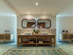 ウマ ルサ 写真