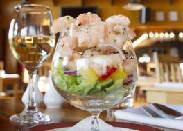 レイクフロント ロッジ タウポ 写真