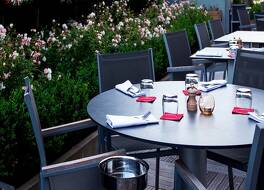 アパートホテル ル トライデント 写真