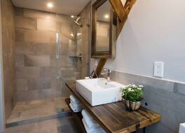 マウンテン メドウズ ロッジ 写真