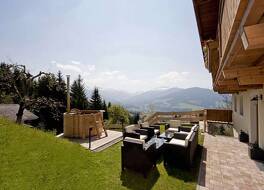 ゴーゲウス シャレー ウィズ ホット タゥブ イン チロル