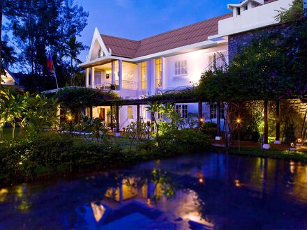 ホム スワンナプーム ルアンパバーン バンヤン グループ 写真