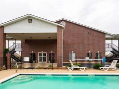 エコノ ロッジ イン & スイーツ サーシー 写真