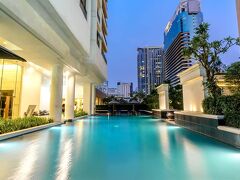 グランデ センター ポイント プルンチット 写真