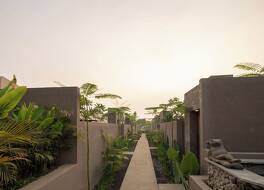 ウブド マス グランピング ラグジュアリー テント 写真