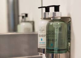 ザ ステイブルズ ウィットビー 写真