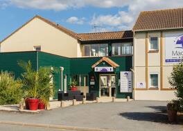 ホテル マック ベッド 写真