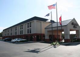 ハンプトン イン タラホーマ