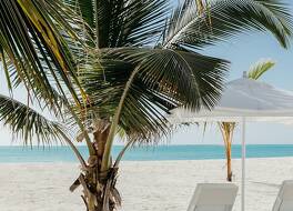 LUXマリジャニザンジバル