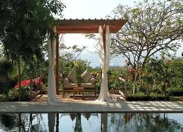 バニュワンギ ブリーズ 写真