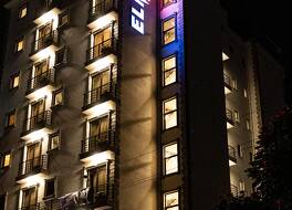 エルモズ ホテル