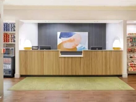 スパーク バイ ヒルトン コダック 写真