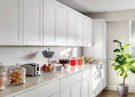 デルタ ホテルズ バイ マリオット インディアナポリス エアポート 写真