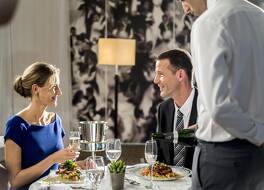 ヘロッズ ホテル テル アビブ バイ ザ ビーチ 写真