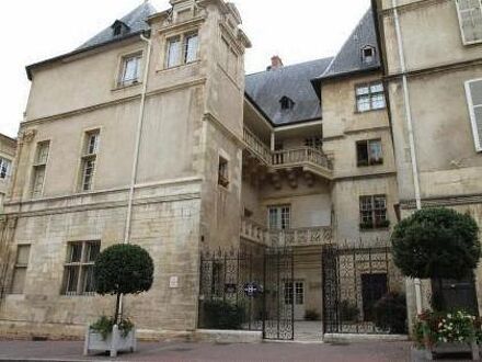 ホテル ドゥソンヴィレ 写真