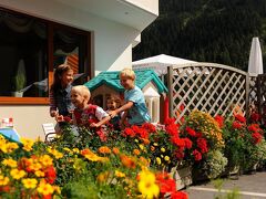 ホテル ポスト カップル 写真