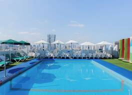 グランド ビーチ ホテル 写真