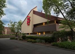 レッド ルーフ  イン  ロックフォード イースト - カジノ ディストリクト 写真